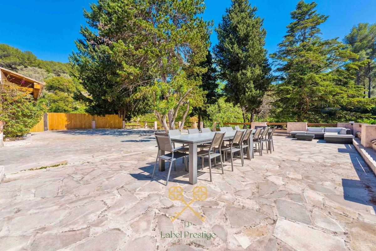 לה קיוטאט La Bastide Du Vallon מראה חיצוני תמונה