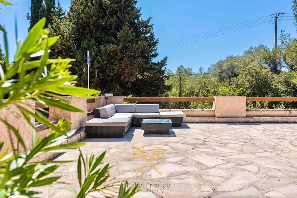 לה קיוטאט La Bastide Du Vallon מראה חיצוני תמונה