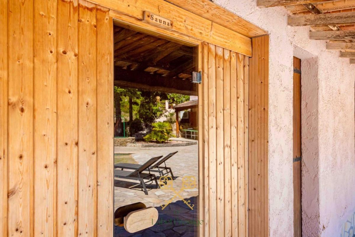 לה קיוטאט La Bastide Du Vallon מראה חיצוני תמונה